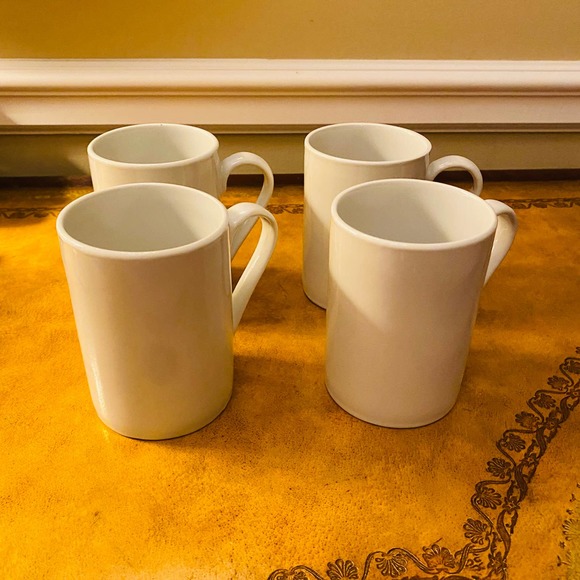 Set of 4 White Ceramic 8 ounce Mugs - Picture 1 of 2